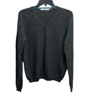 Isle Gray 100% Pure‎ Cashmere Sweater Med V-Neckline Staple Minimalist Classic